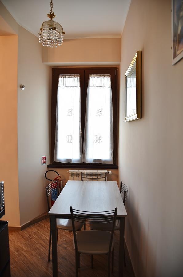 Fabio Guest House Deluxe Rzym Zewnętrze zdjęcie