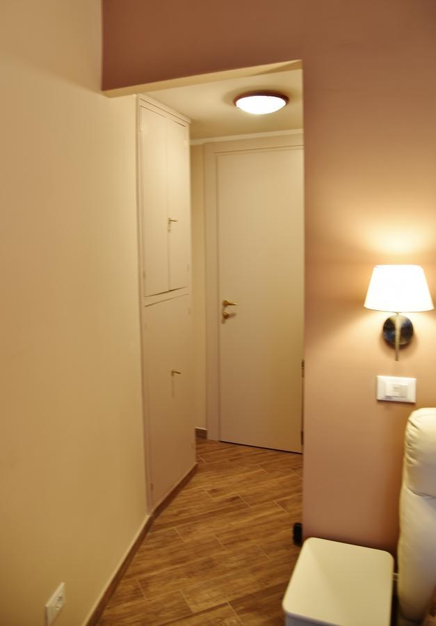Fabio Guest House Deluxe Rzym Zewnętrze zdjęcie